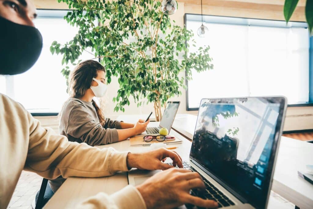 People working with coworking.